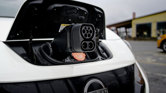 CCS2–CHAdeMO-Adapter von Autonlaturit.com
